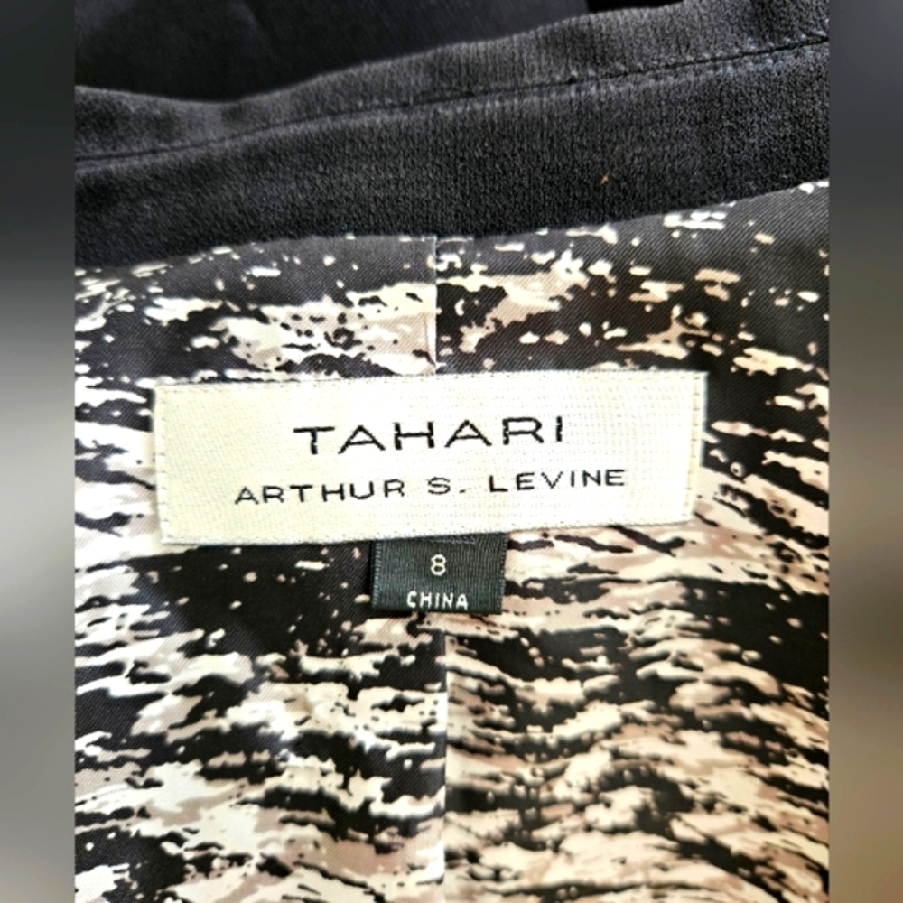Tahari Blazer - Picture 5 of 7